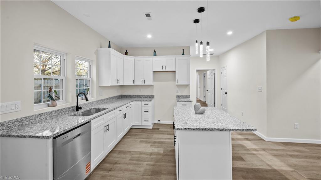 615 Atwater Street Property Photo 10