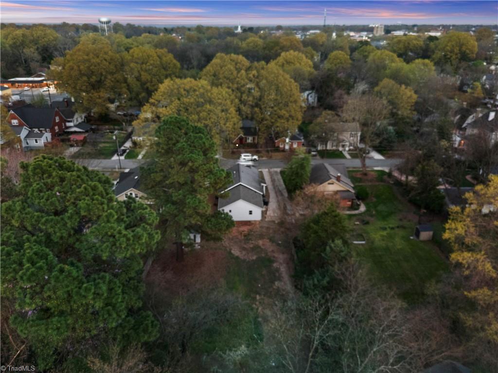615 Atwater Street Property Photo 26