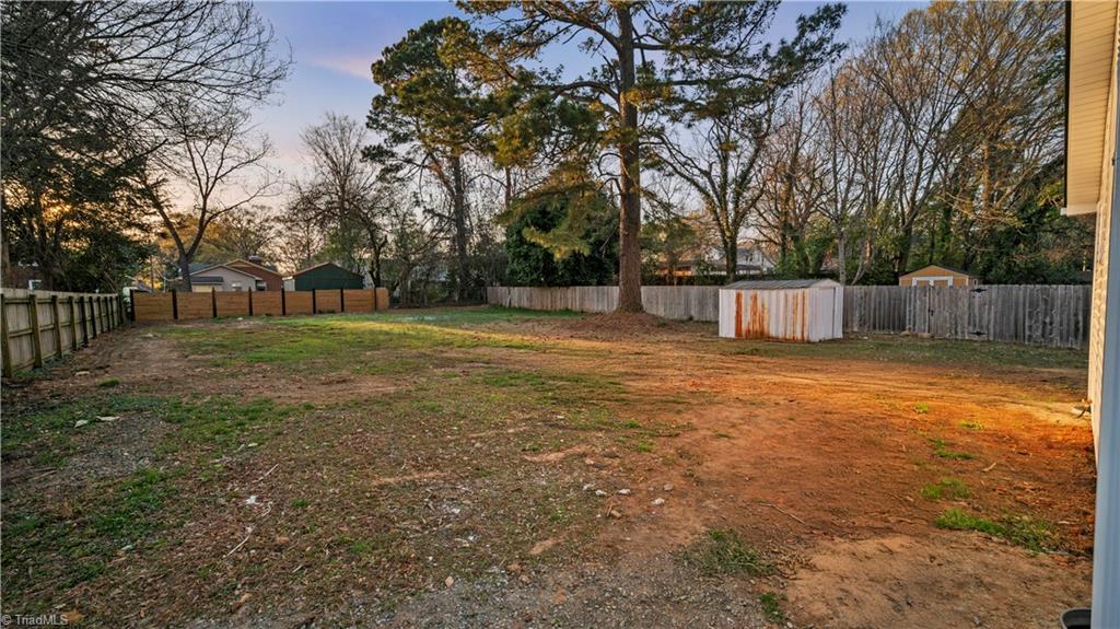 615 Atwater Street Property Photo 28