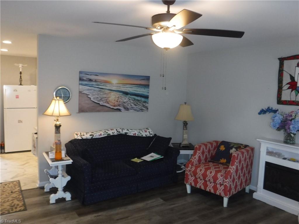 127 Keegan Lane Property Photo 15