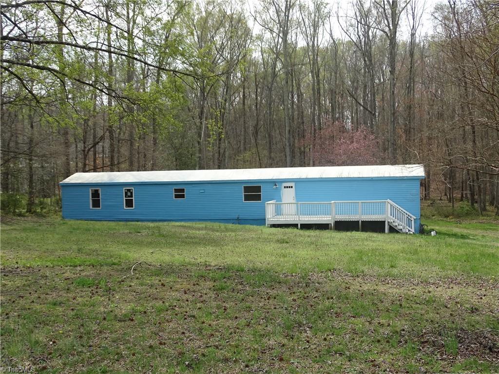 453 Riverview Lane Property Photo 1