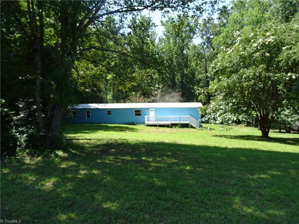 453 Riverview Lane Property Photo 2