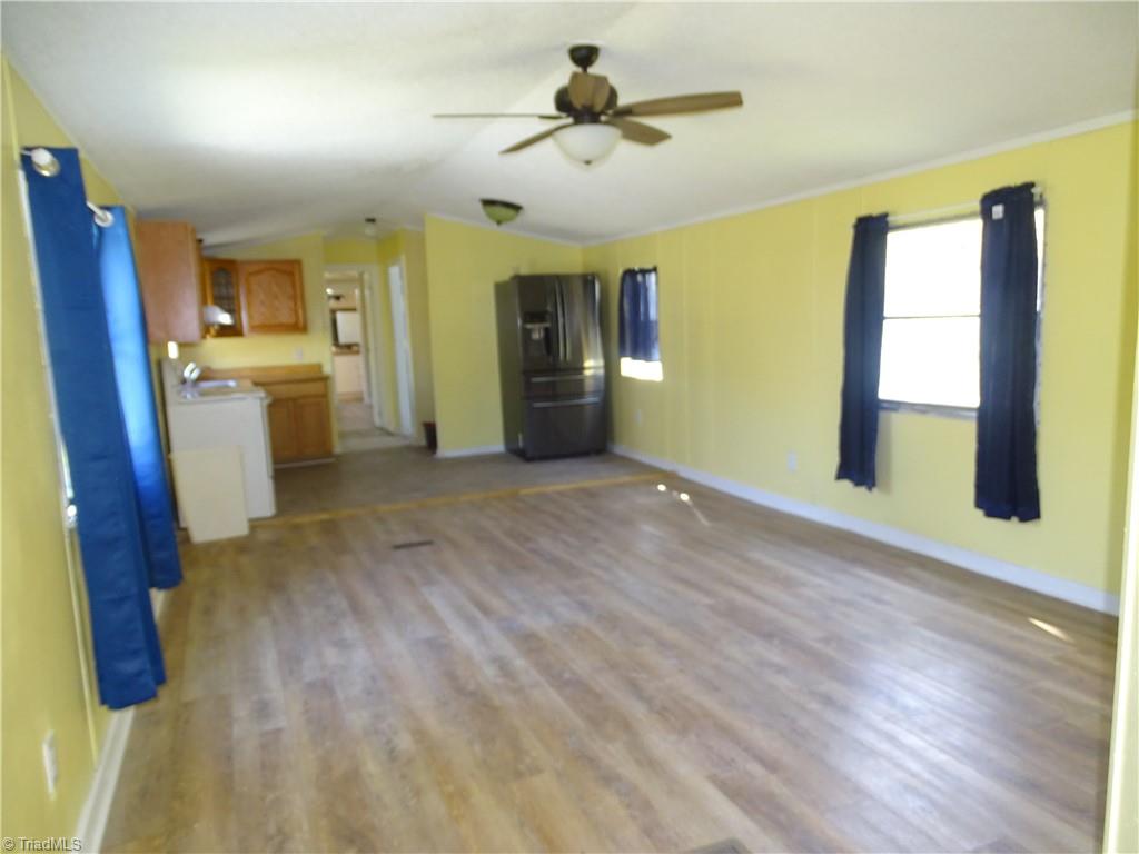 453 Riverview Lane Property Photo 13