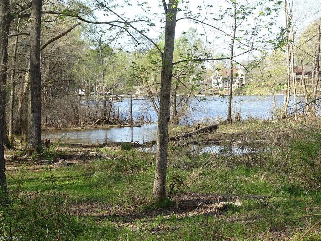 453 Riverview Lane Property Photo 28