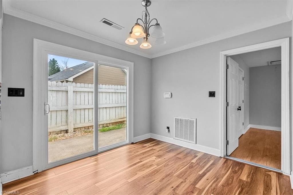 332 Brookside Court Property Photo 10