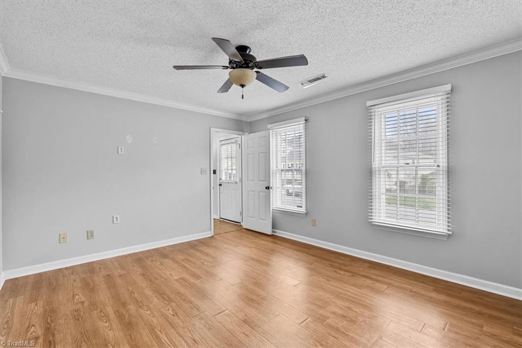 332 Brookside Court Property Photo 17