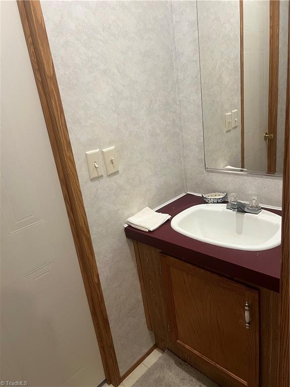 1024 Frans Road Property Photo 19