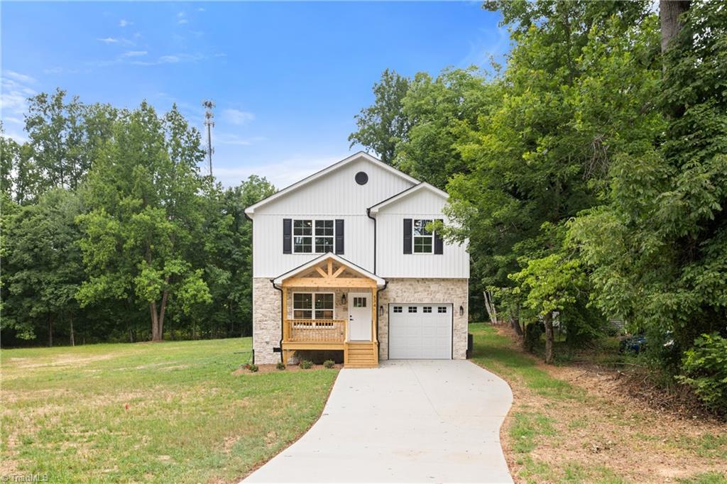 534 Virginia Drive Property Photo 3