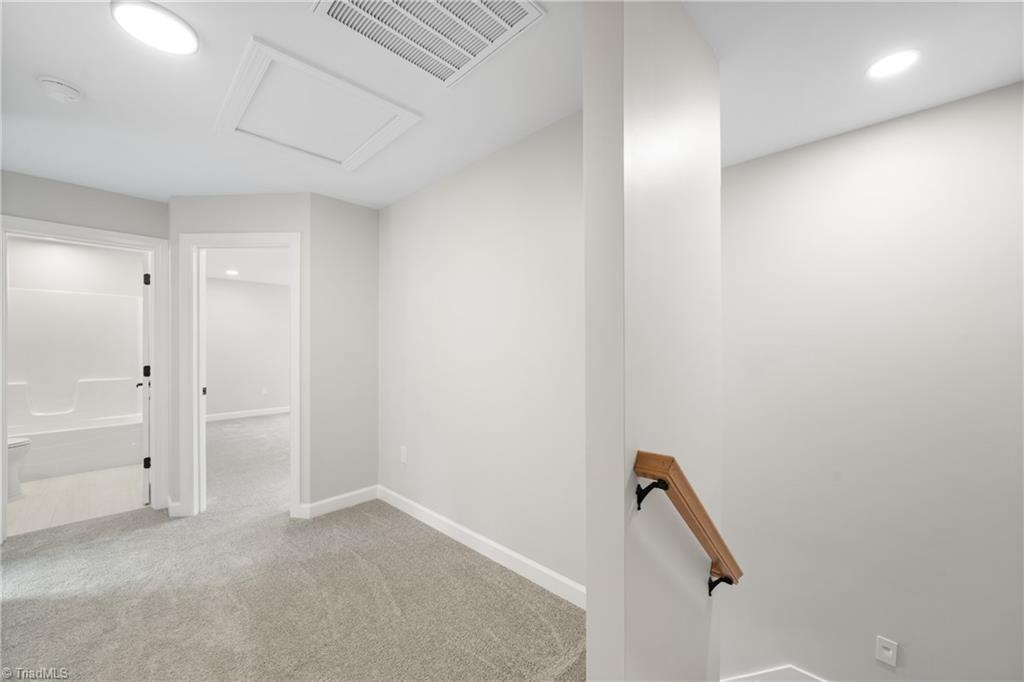 534 Virginia Drive Property Photo 19