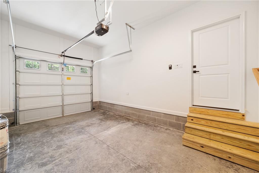 534 Virginia Drive Property Photo 30