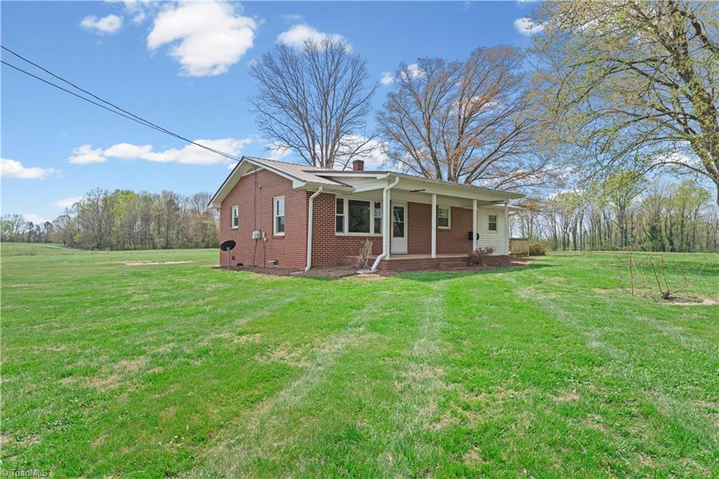 151 Goodall Lane Property Photo 4