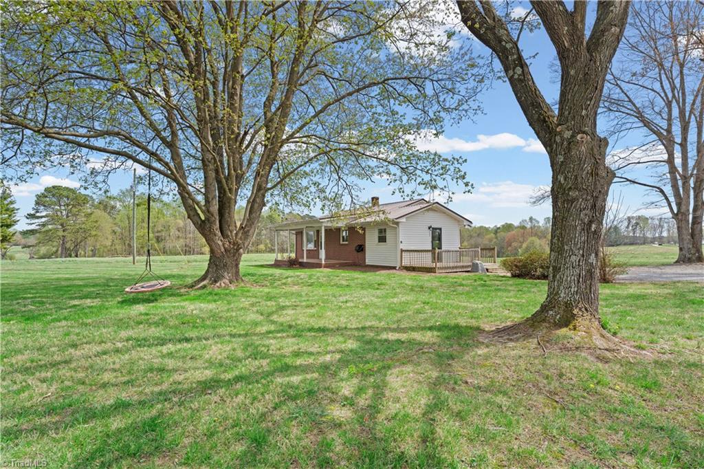 151 Goodall Lane Property Photo 7