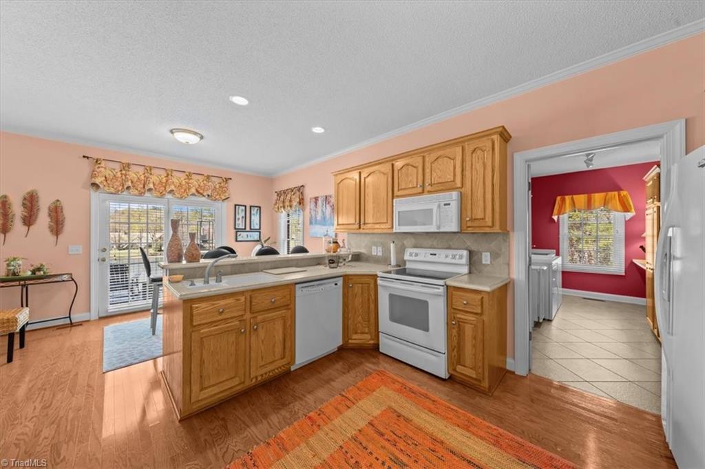 704 Shoreline Drive Property Photo 18