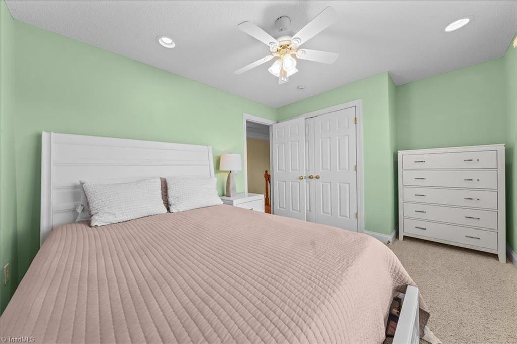 704 Shoreline Drive Property Photo 29