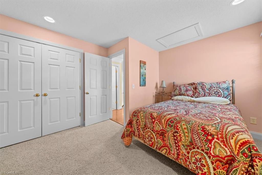704 Shoreline Drive Property Photo 31