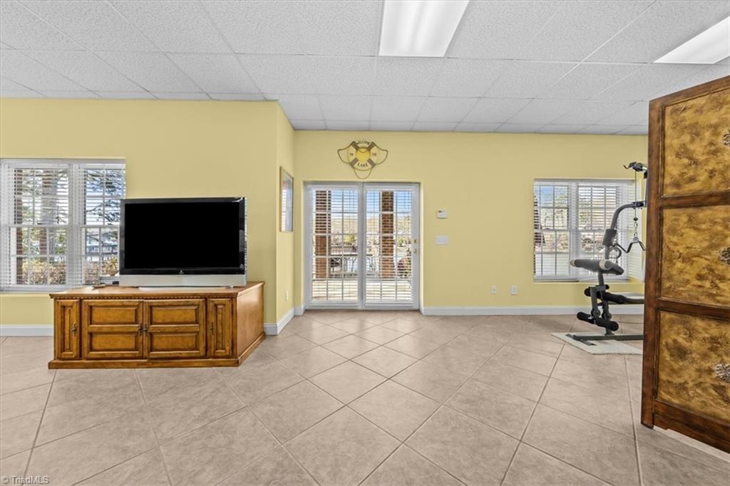 704 Shoreline Drive Property Photo 33