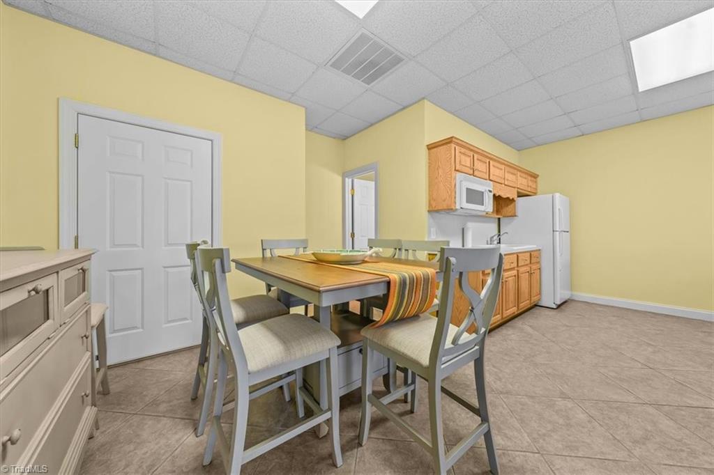 704 Shoreline Drive Property Photo 36
