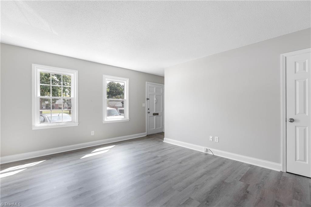 22 Forsyth Street Property Photo 5