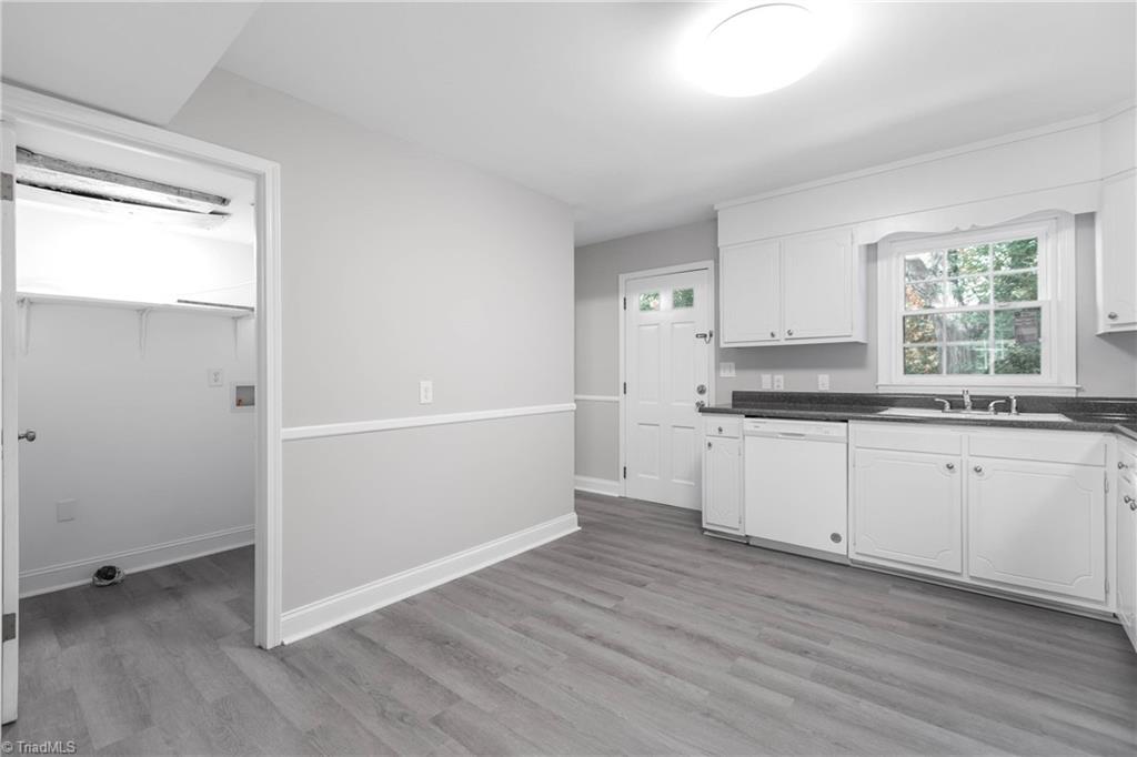22 Forsyth Street Property Photo 7