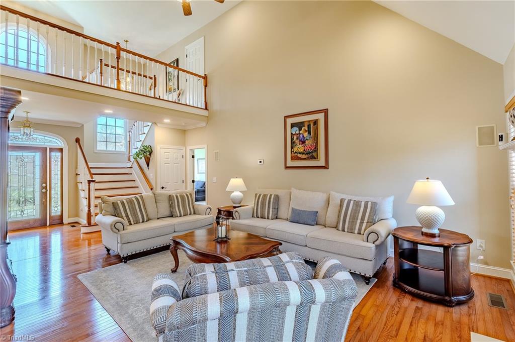 166 Laurel Creek Drive Property Photo 15