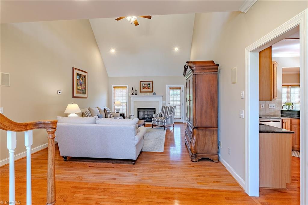 166 Laurel Creek Drive Property Photo 17