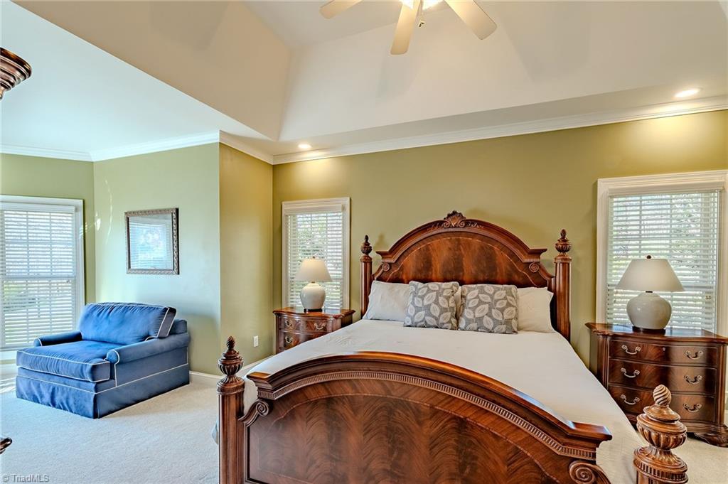 166 Laurel Creek Drive Property Photo 18