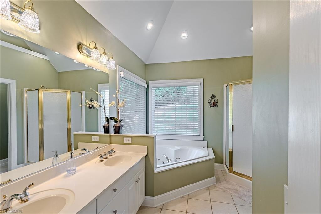 166 Laurel Creek Drive Property Photo 22
