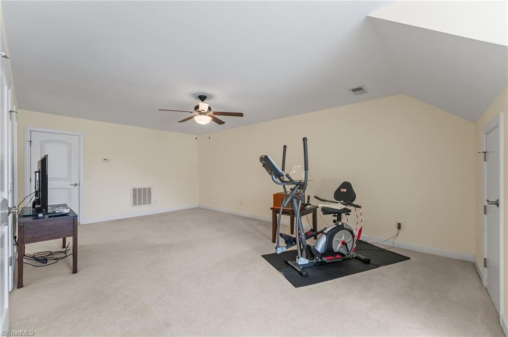 733 Whisper Ridge Drive Property Photo 14