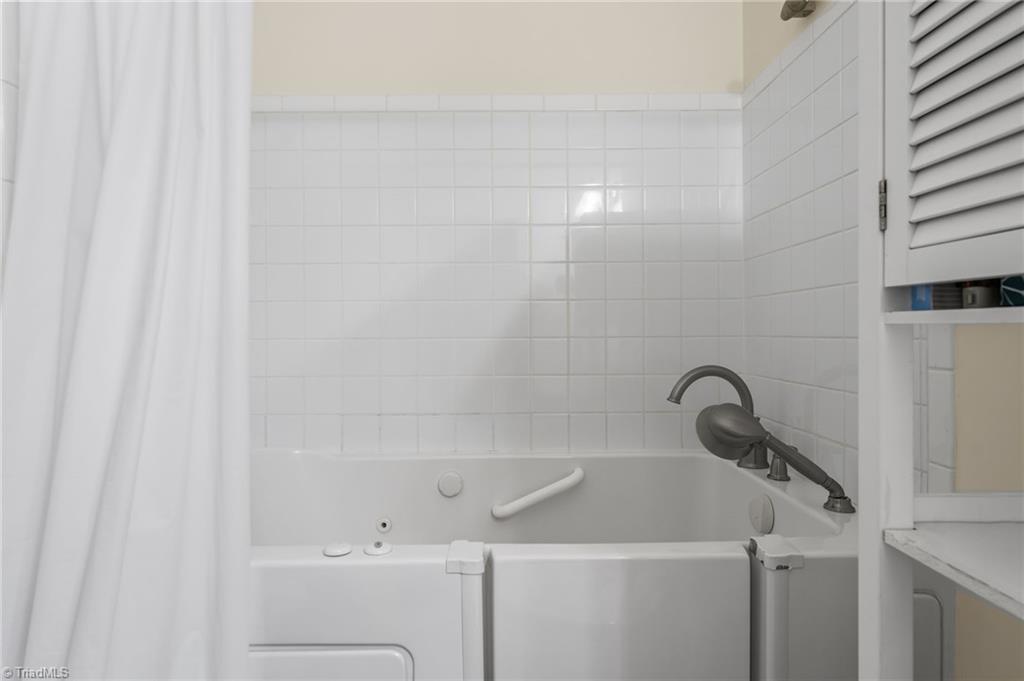 733 Whisper Ridge Drive Property Photo 20