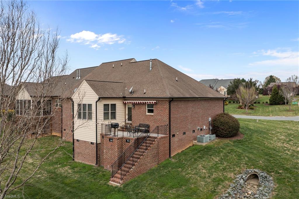 733 Whisper Ridge Drive Property Photo 22