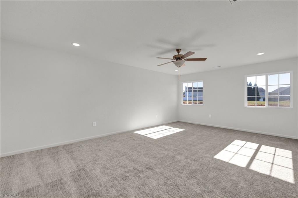 724 Torbay Drive Property Photo 13