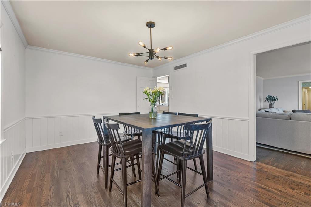 1903 Huntington Road Property Photo 8