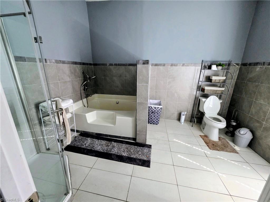515 Cable Street Property Photo 8