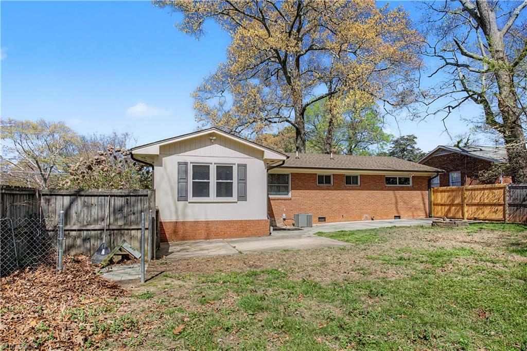 219 Rockspring Road Property Photo 5