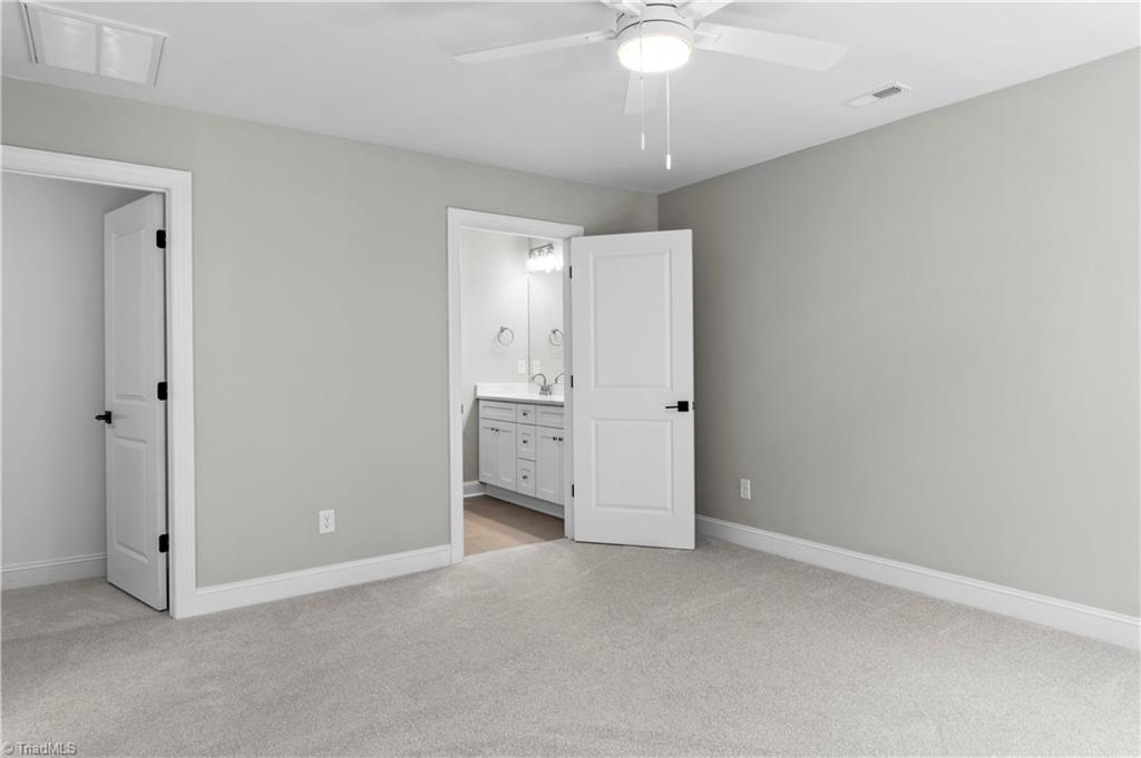 4642 Pebble Lake Drive Property Photo 26