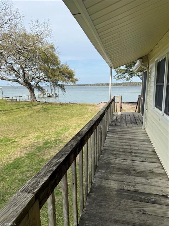 197 S River Drive Property Photo 7