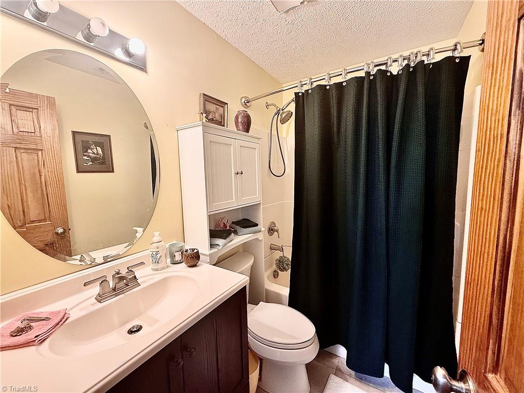 197 S River Drive Property Photo 15