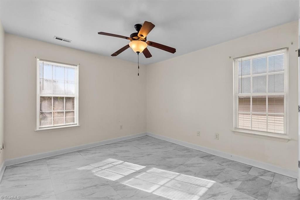1609 Sunrise Valley Drive Property Photo 7