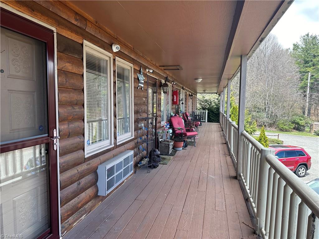 96 Cascade Trail Property Photo 5