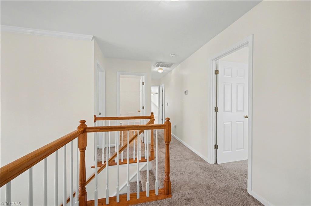 4715 Lenox Hill Place Property Photo 18