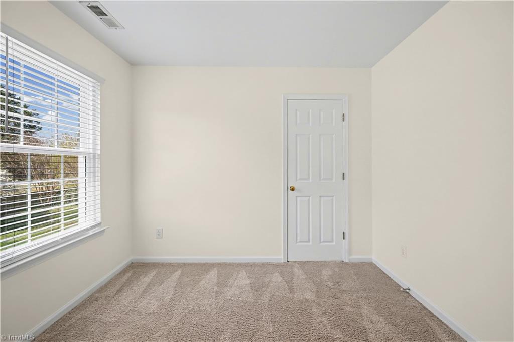 4715 Lenox Hill Place Property Photo 29