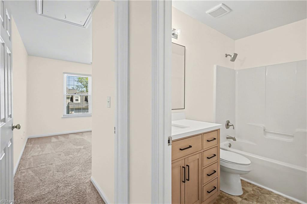4715 Lenox Hill Place Property Photo 34