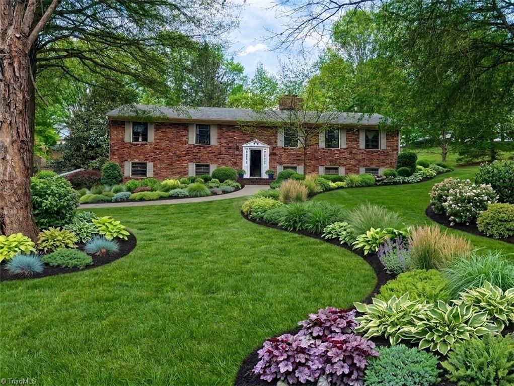 4661 Kinnamon Road Property Photo 1