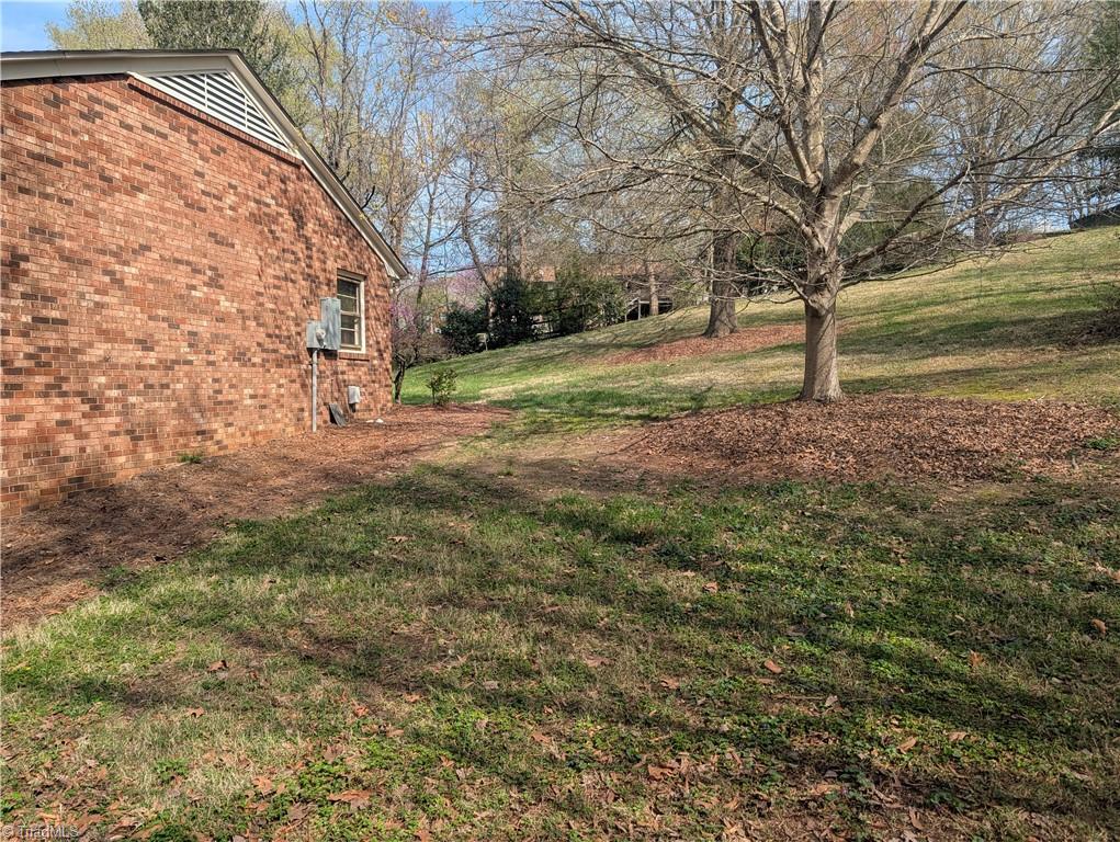 4661 Kinnamon Road Property Photo 4