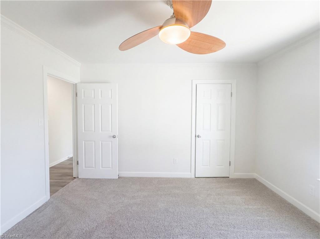 1495 Peace Haven Road Property Photo 8