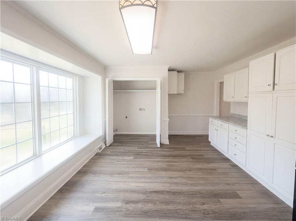 1495 Peace Haven Road Property Photo 17