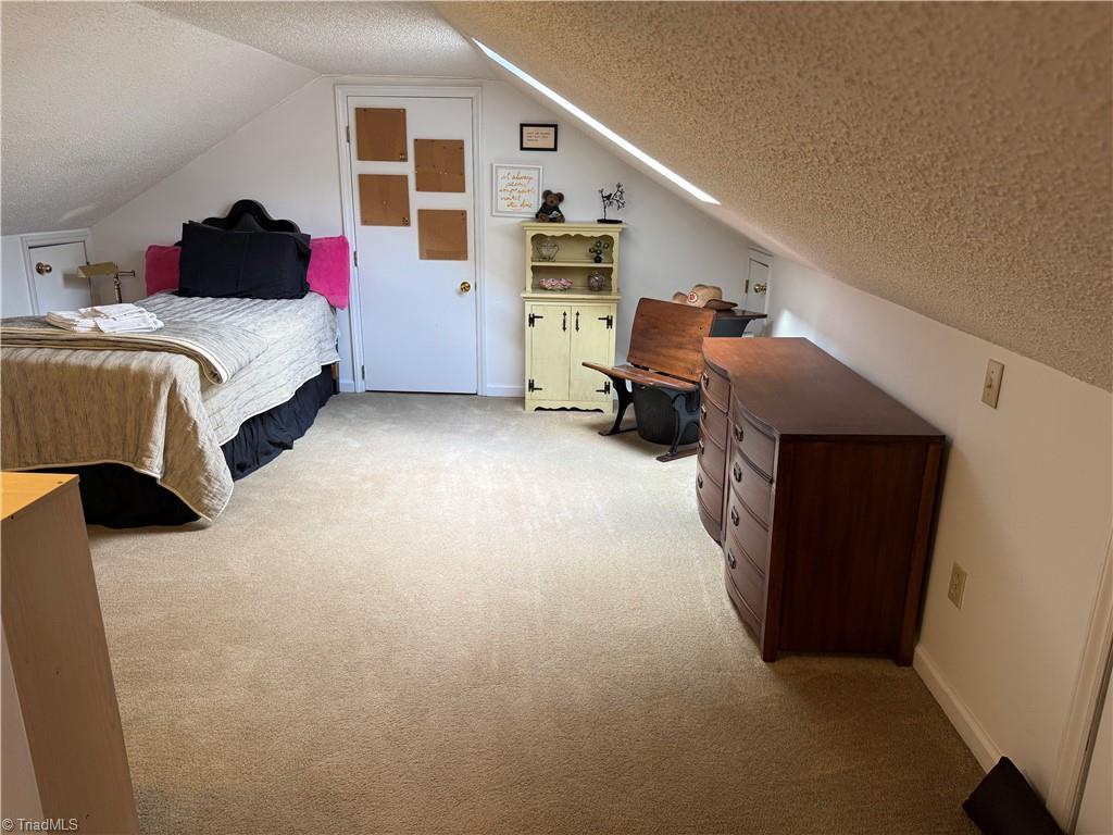 2173 Hawthorne Lane Property Photo 42