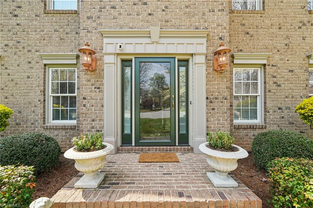 3833 Wesseck Drive Property Photo 4