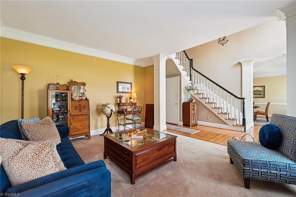 3833 Wesseck Drive Property Photo 13
