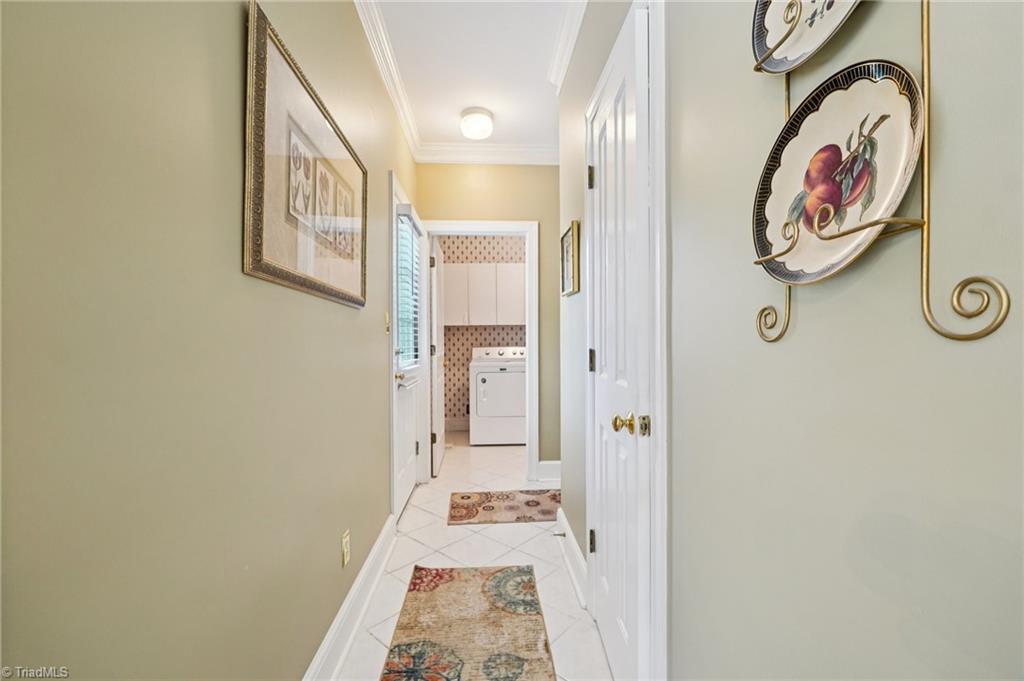 3833 Wesseck Drive Property Photo 26